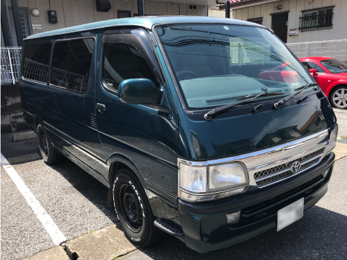 100系ハイエースバン