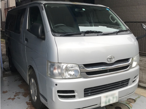 200系ハイエースバン